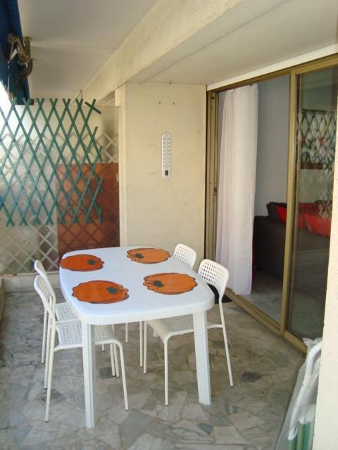 Lemeray Apartment