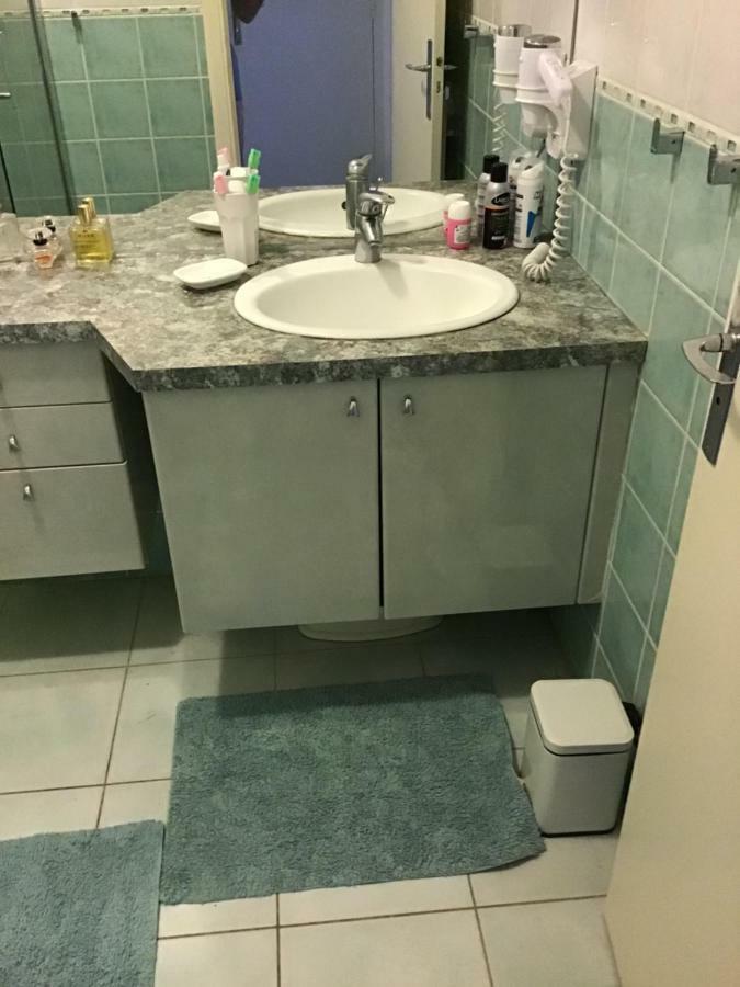 Lemeray Apartment *